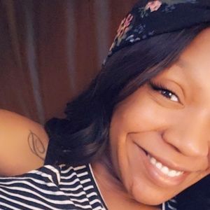 Meet your Posher, Shaneka